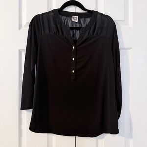 Anne Klein Women's Black Top Size Medium